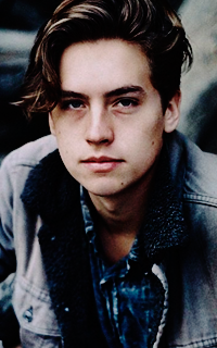 Cole Sprouse Tumblr_omo7vl6n7O1sill5mo6_250