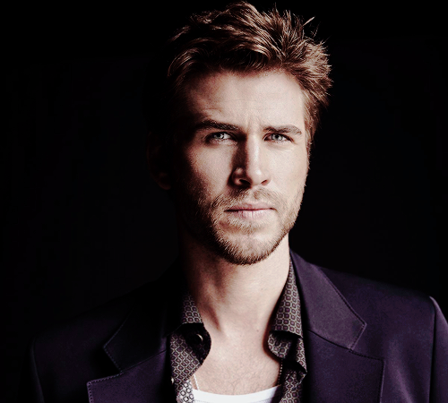 liam hemsworth.  - Página 19 Tumblr_ocn5z3nlv01siw81so1_500