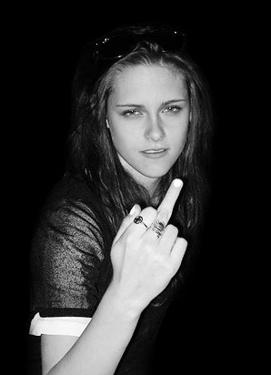 Kristen Stewart Resimleri (3) Tumblr_kw70mvl26i1qa4h5bo1_400