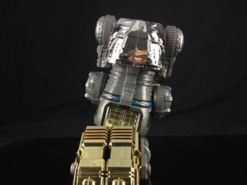 [Combiners Tiers] G-CREATIONS SHURAKING aka COMBINER DINOBOT - Sortie 2015-2016 - Page 2 65qBG3a5