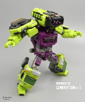 [Generation Toy] Produit Tiers - Jouets TF de la gamme GT - des BD TF d'IDW - Page 2 DfGBAX5F