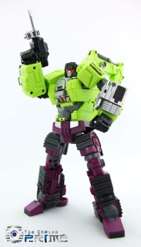 [Combiners Tiers] GENERATION-TOY GRAVITY BUILDER aka DEVASTATOR - Sortie 2015-2016 - Page 8 QavaEMlZ