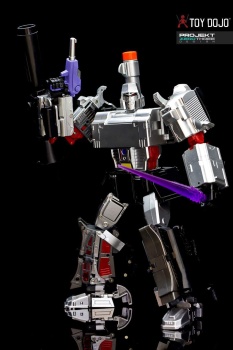 [Masterpiece Tiers] X-TRANSBOTS MX-1 APOLLYON aka MEGATRON - Sortie Mai 2015 - Page 2 RAtwT2uV