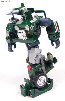 [Masterpiece Tiers] MAKETOYS MTRM-02Y GUNDOG aka HOUND - Sortie Octobre 2015 - Page 3 ZSRtH9W0