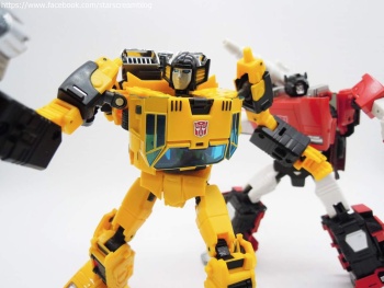 [Masterpiece Tiers] BADCUBE OTS-08 SUNSURGE aka SUNSTREAKER - Sortie Janvier 2016 - Page 4 A3KUAkaG