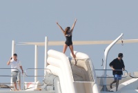 Nina Dobrev vacationing with friends in Saint-Tropez (July 21) ACKkRpSg