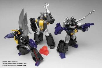 [Masterpiece Tiers] BADCUBE EVIL BUG CORP aka INSECTICONS - Sortie Septembre 2015 - Page 2 BkJMYEaU