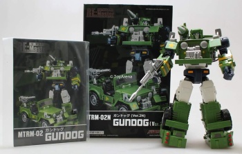 [Maketoys] Produit Tiers - Jouet MTRM-02 Gundog - aka Hound/Dépisteur - Page 2 HGDZGloD