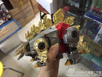 [Combiners Tiers] G-CREATIONS SHURAKING aka COMBINER DINOBOT - Sortie 2015-2016 - Page 4 Hi74F3Ub