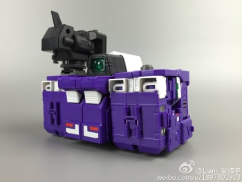 [Masterpiece Tiers] MAKETOYS MTRM-07 VISUALIZERS aka REFLECTOR - Sortie Septembre 2015 - Page 2 KoaQswTT