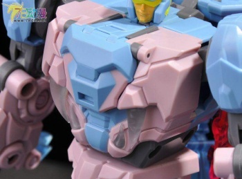 [Combiners Tiers] TFC POSEIDON aka PIRANACON - Sortie ??? - Page 3 LWHfCd7q