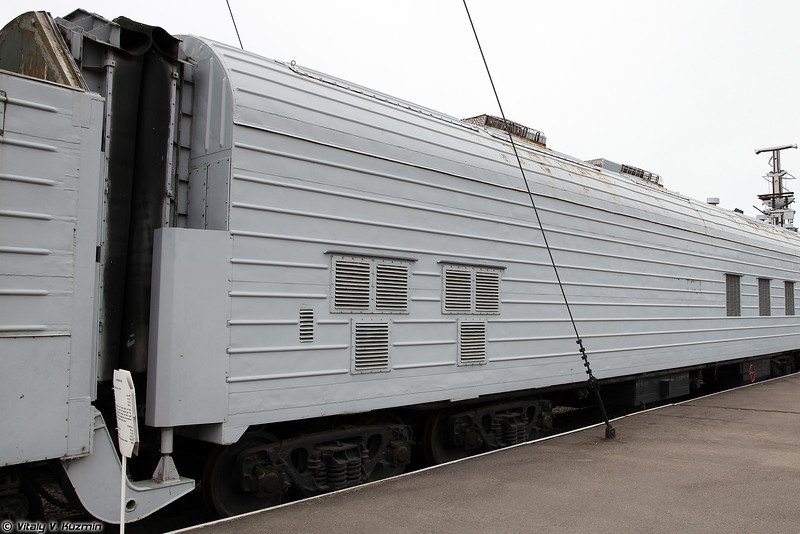 Rusia - Página 21 RailwaymuseumSPb-25-L