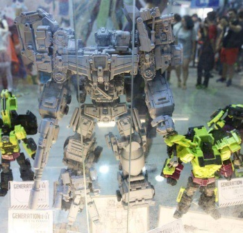 [Combiners Tiers] GENERATION-TOY GRAVITY BUILDER aka DEVASTATOR - Sortie 2015-2016 - Page 4 79hxD3GB