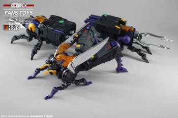 [Fanstoys] Produit Tiers - Jouet FT-12 Grenadier / FT-13 Mercenary / FT-14 Forager - aka Insecticons - Page 4 8wIdKJbQ