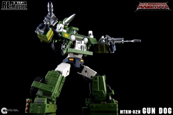 [Masterpiece Tiers] MAKETOYS MTRM-02N GUNDOG aka HOUND - Sortie Octobre 2015 - Page 3 AJTAqUp4