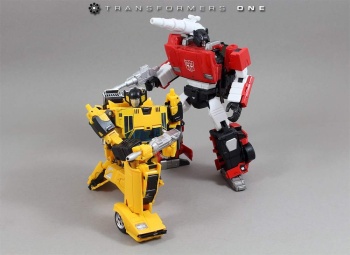 [Masterpiece Tiers] BADCUBE OTS-08 SUNSURGE aka SUNSTREAKER - Sortie Janvier 2016 - Page 4 Dn8HluOk