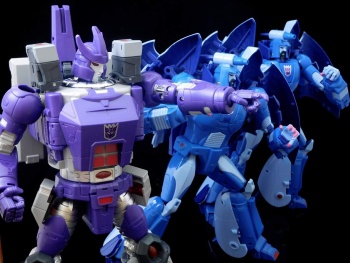 [Masterpiece Tiers] DX9 TOYS D-07 TYRANT aka GALVATRON - Sortie Novembre 2015 - Page 3 KcYiUq1v