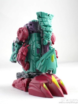 [Combiners Tiers] TFC POSEIDON aka PIRANACON - Sortie ??? - Page 3 QVsf2UPz