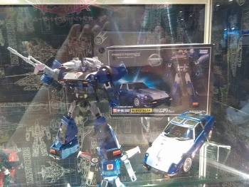 [Masterpiece Takara Tomy] MP-18B BLUESTREAK Diaclone - Sortie Aout 2015 ZWZh3LTK