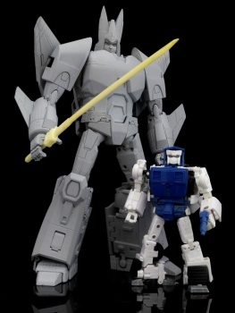 [Masterpiece Tiers] X-TRANSBOTS MX-III ELIGOS aka CYCLONUS - Sortie Octobre 2015 - Page 2 AkoGfAlD