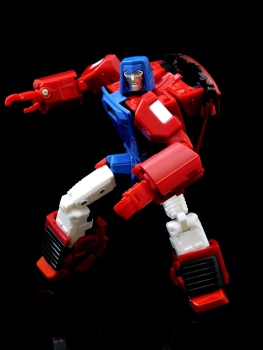 [Masterpiece Tiers] X-TRANSBOTS MM-VI BOOST aka WINDCHARGER - Sortie Fevrier 2016 - Page 3 Aq7LHweU