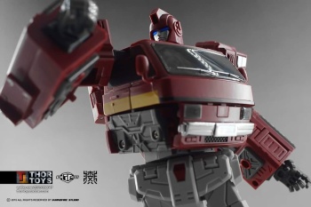 [Masterpiece Tiers] TFC OS-01 IRONWILL aka IRONHIDE - Sortie Septembre 2015 - Page 2 CL7eO02Y