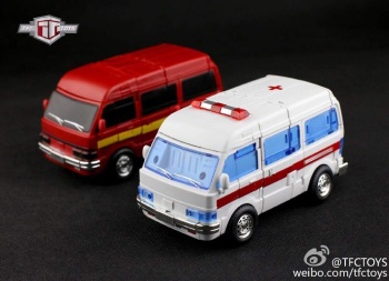 [TFCtoys] Produit Tiers - OS-01 Ironwill (aka Ironhide/Rhino) & OS-03 Medic (aka Ratchet/Mécano) G2CATLOz