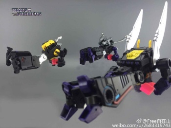 [Masterpiece Tiers] BADCUBE EVIL BUG CORP aka INSECTICONS - Sortie Septembre 2015 - Page 2 I6fz7pug