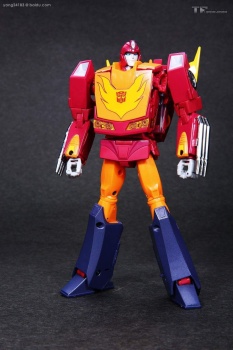 [Masterpiece] MP-28 Hot Rod/Météorite ― MP-40 Targetmaster Hot Rod/Météorite - Page 3 IdFe7bwo