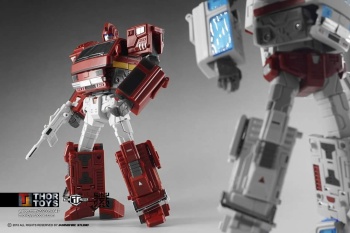 [Masterpiece Tiers] TFC OS-01 IRONWILL aka IRONHIDE - Sortie Septembre 2015 - Page 2 IqVRGKfw