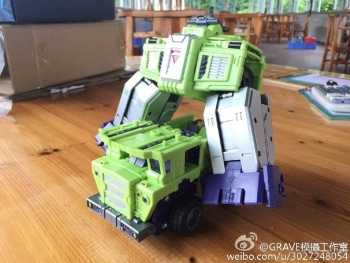 [Combiners Tiers] TOYWORLD TW-C CONSTRUCTOR aka DEVASTATOR - Sortie 2016 - Page 15 KxZhXmf0