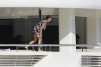 Nina Dobrev and Asustin Stowell enjoy the ocean off the cost the French Riviera (July 26) RIilfHHg