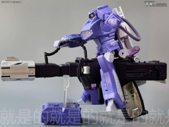 [Masterpiece Takara Tomy] MP-29 LASERWAVE aka SHOCKWAVE - Sortie Mars 2016 - Page 4 T3yArCmg