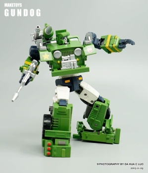 [Maketoys] Produit Tiers - Jouet MTRM-02 Gundog - aka Hound/Dépisteur - Page 2 ZPHRuwst