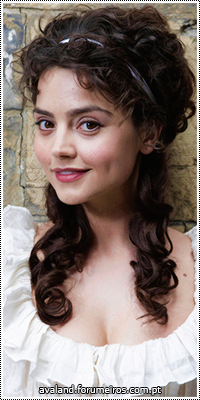 Jenna Louise Coleman 18484315_Bfoyh