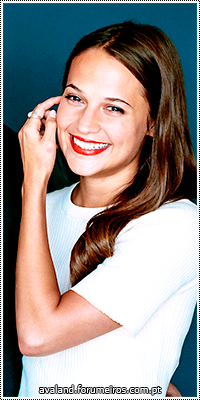 Alicia Vikander 19908898_JNVsN