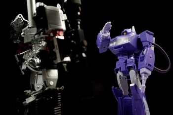 [Masterpiece] MP-29 Shockwave/Onde de Choc - Page 3 1SBZcZ4e