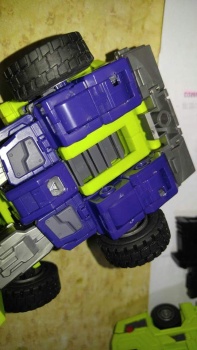 [Combiners Tiers] TOYWORLD TW-C CONSTRUCTOR aka DEVASTATOR - Sortie 2016 - Page 15 2N2vGo5C