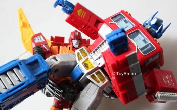 [Masterpiece Tiers] DX9 TOYS D-06 CARRY aka RODIMUS PRIME - Sortie Septembre 2015 - Page 3 2ao8P3PE