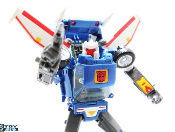 [Masterpiece] MP-25 Tracks/Le Sillage (bleu) ― MP-25L LoudPedal/Tapageur (noir) ― MP-26 Road Rage/Rageuse (rouge) - Page 4 5oPFGRhu