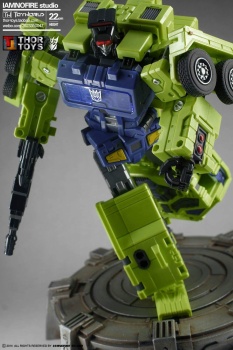 [Combiners Tiers] TOYWORLD TW-C CONSTRUCTOR aka DEVASTATOR - Sortie 2016 - Page 15 FjiHArhZ