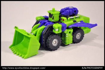 [Combiners Tiers] TFC HERCULES aka DEVASTATOR - Sortie Aout 2012 H8Rmwjik