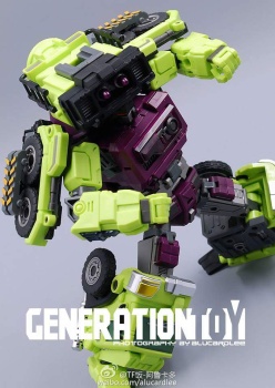 [Generation Toy] Produit Tiers - Jouets TF de la gamme GT - des BD TF d'IDW - Page 2 HT2DA58C