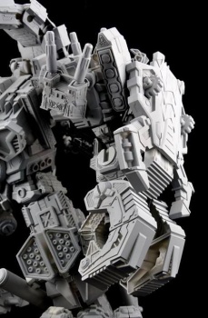 [Masterpiece Tiers] MAKETOYS MCB-03 PANDINUS aka SCORPONOK - Sortie Avril 2016 L5Df5wKl