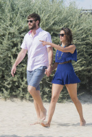 Nina Dobrev with her boyfriend Austin Stowell in Saint-Tropez (July 24) LLGobWqa