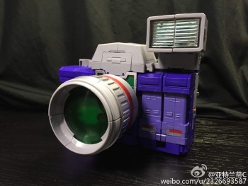 [Fanstoys] Produit Tiers - Jouet FT-11 Spotter - aka Reflector/Réflecteur - Page 2 NNtFw6Yp