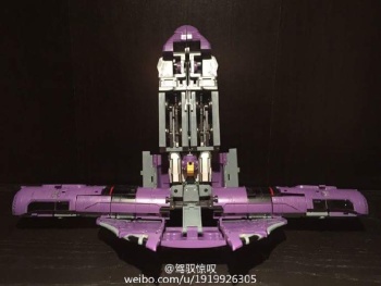 [Masterpiece Tiers] DX9 D-05 CHIGURH aka ASTROTRAIN - Sortie Fevrier 2015 - Page 2 Qn4frGp7