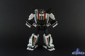 [Masterpiece] MP-20 Wheeljack/Invento ― MP-23 Exhaust (Diaclone) - Page 6 RjMFgI8h