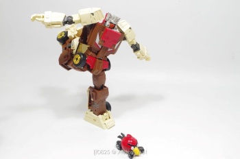 [Masterpiece Tiers] MAKETOYS MTRM-01 CUPOLA aka CHROMEDOME - Sortie Juillet 2015 - Page 2 TI2W51mJ