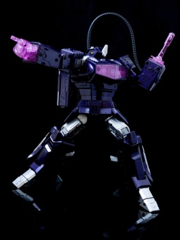 [Masterpiece Tiers] CLOUD 9 W-01 QUAKEBLAST aka SHOCKWAVE - Sortie Janvier 2016 - Page 2 UcvBvszE